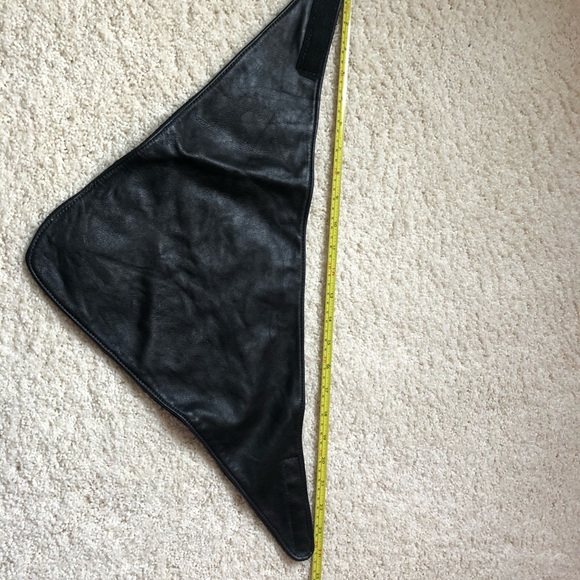 Black leather fleece lined bandana - Picture 5 of 6